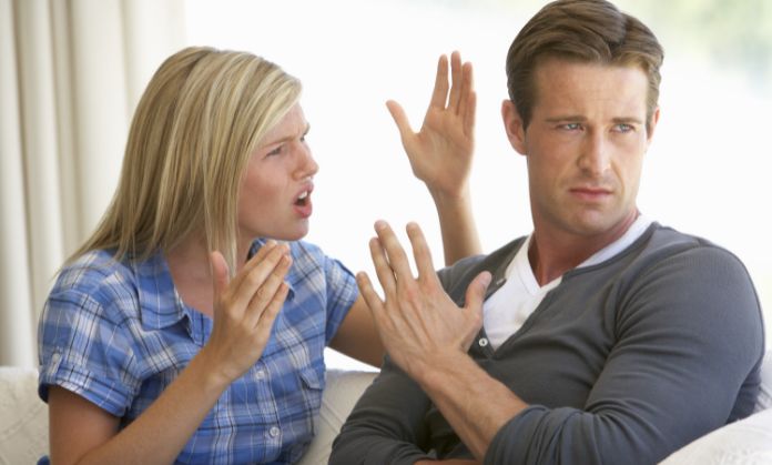 Stay calm to an aggressive person it's a Psychological Tricks