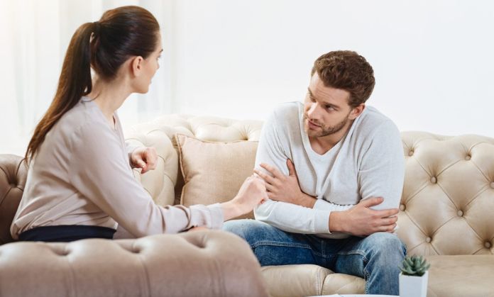 Avoid attacks by sitting in front It's a Psychological Tricks