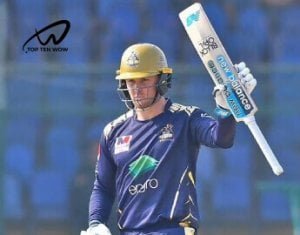 Jason Roy swings the bat in the air.