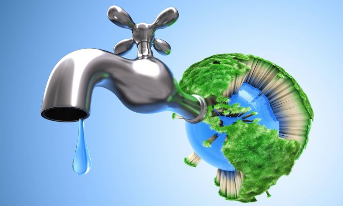 (world environment day) World and Water null