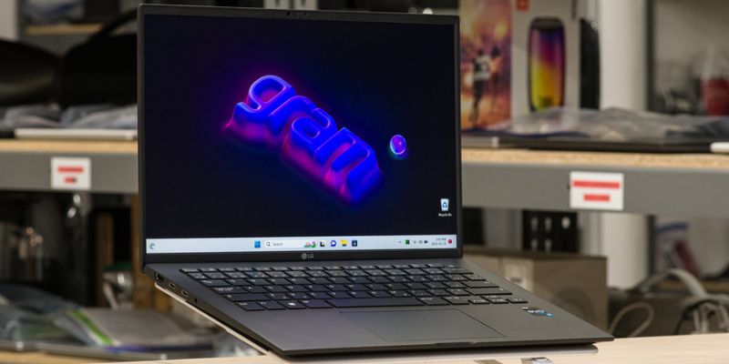 LG-Gram-14 laptop on a table 